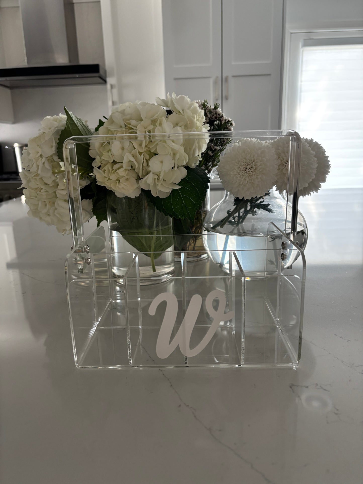 Personalized clear acrylic silverware caddy - one letter monogram
