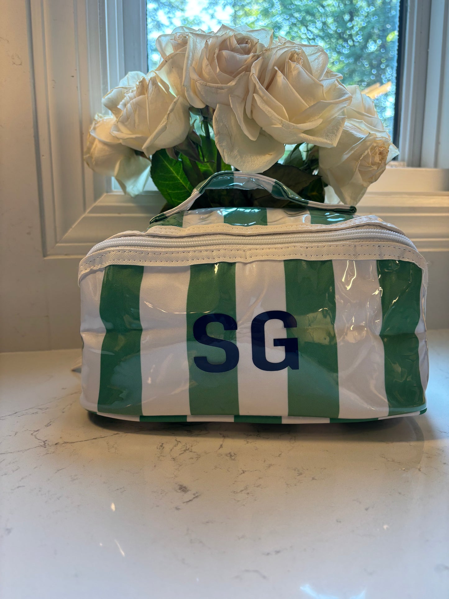 Personalized coated travel makeup bag with 3 compartments - green/white