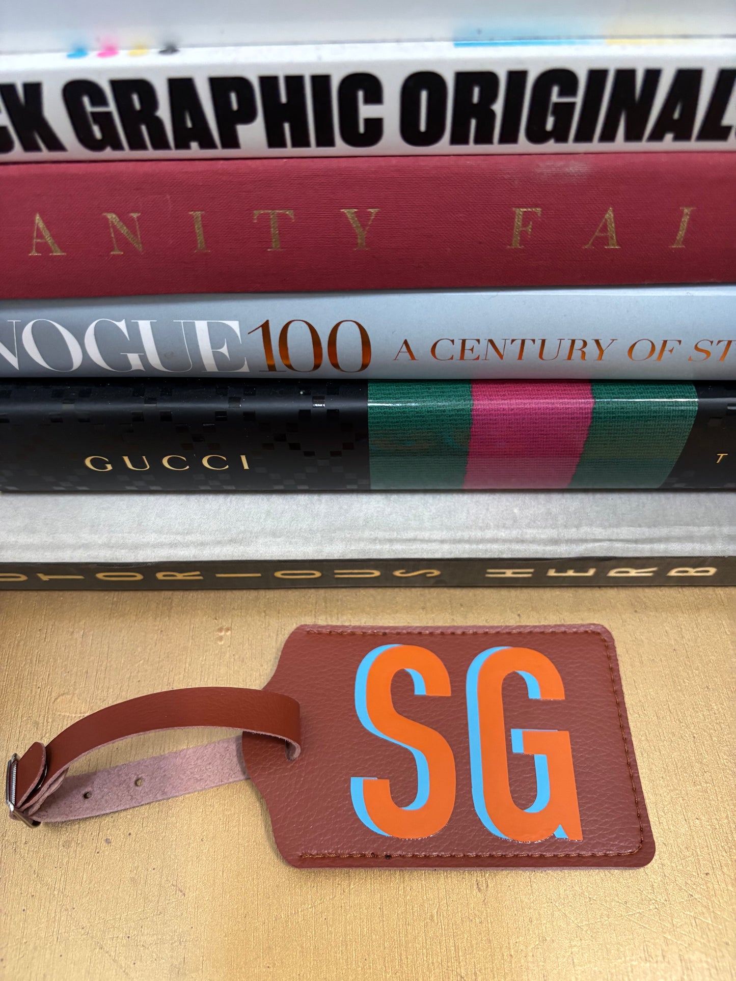 Personalized leather luggage tag brown with 2 letter monogram