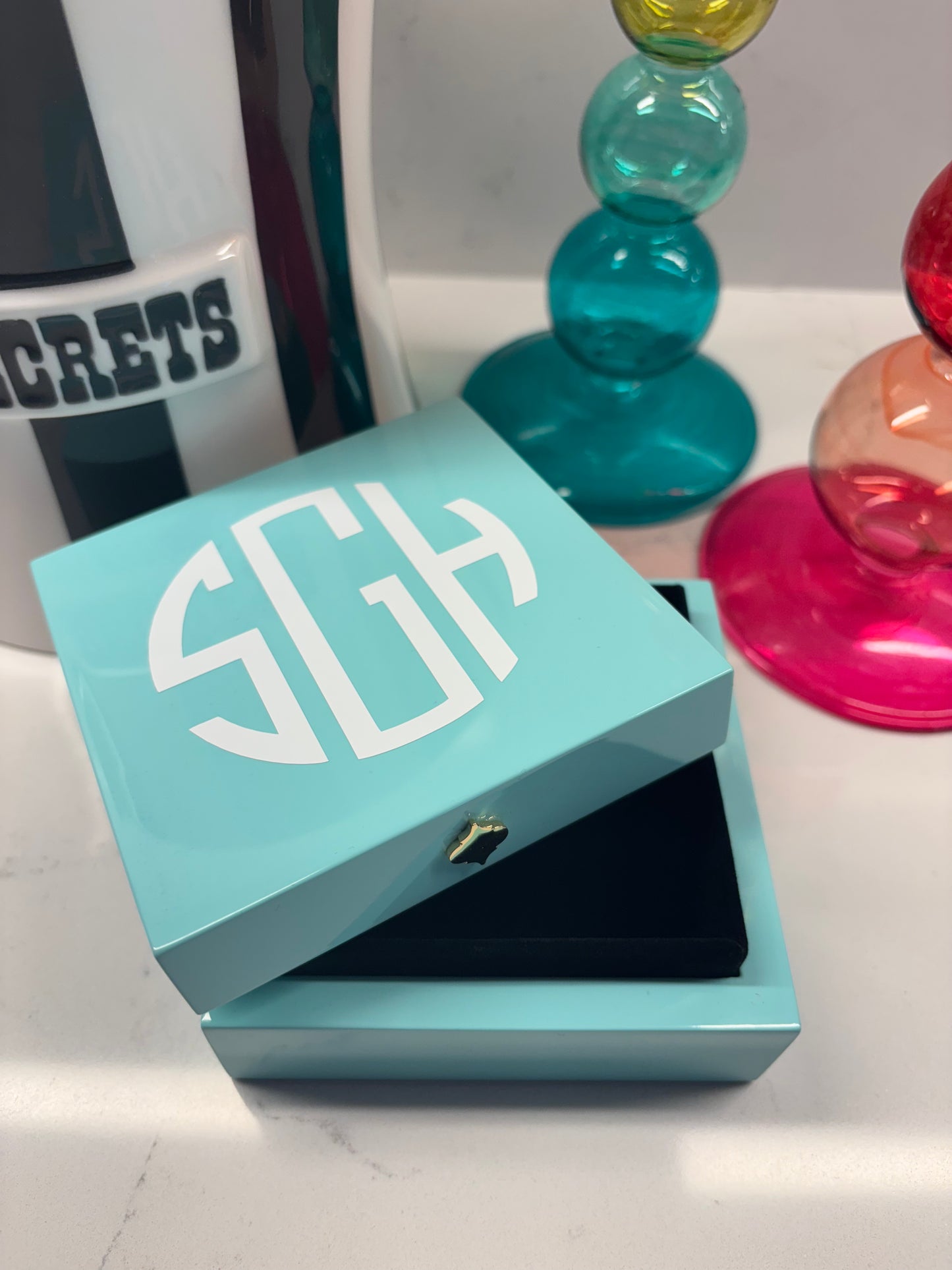 Personalized 4" x 4" bright turquoise keepsake box -modern monogram or name