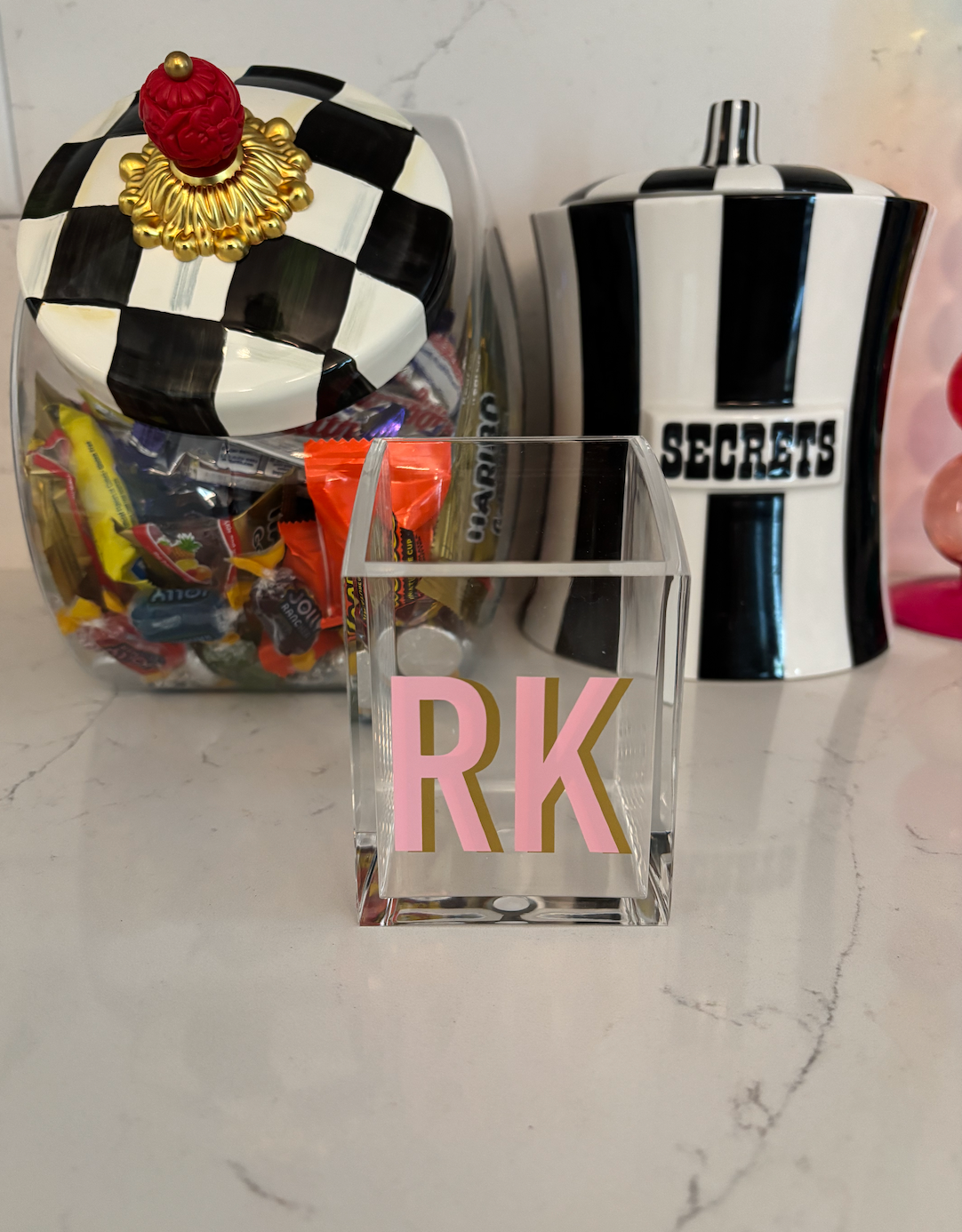 Personalized 2" x 3" acrylic pencil/ pen organizer with 2 letter monogram