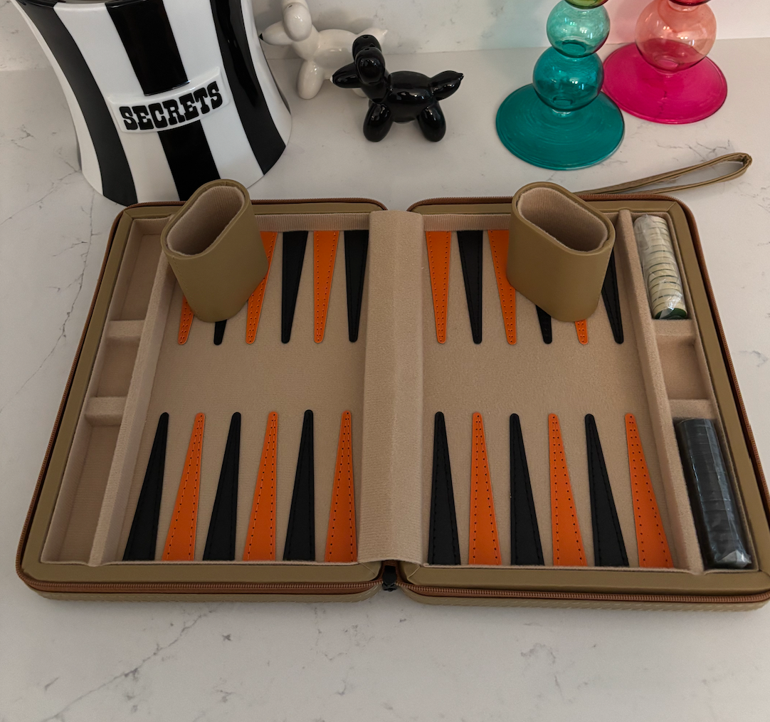 Personalized leatherette magnetic travel backgammon set - beige
