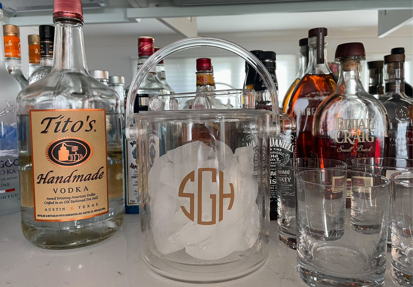 Personalized clear acrylic 1 1/2 quart double wall ice bucket - modern monogram