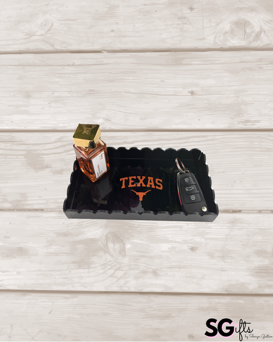 Personalized 4" x 8" acrylic scalloped edge tray