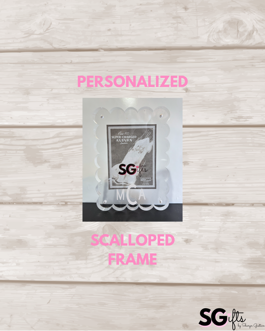 Personalized thick acrylic magnetic scalloped frame - 6" x 8"