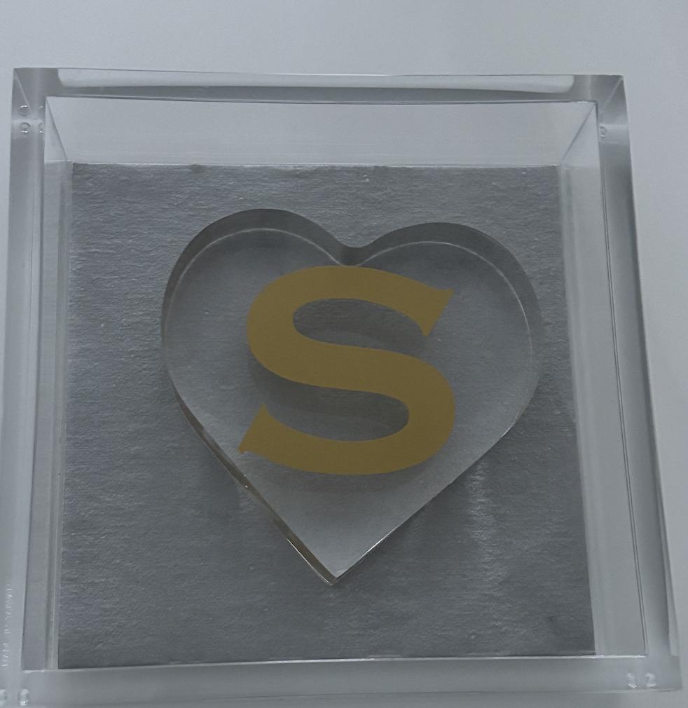 6.5” x 6.5” acrylic luncheon napkin holder with personalized acrylic heart weight