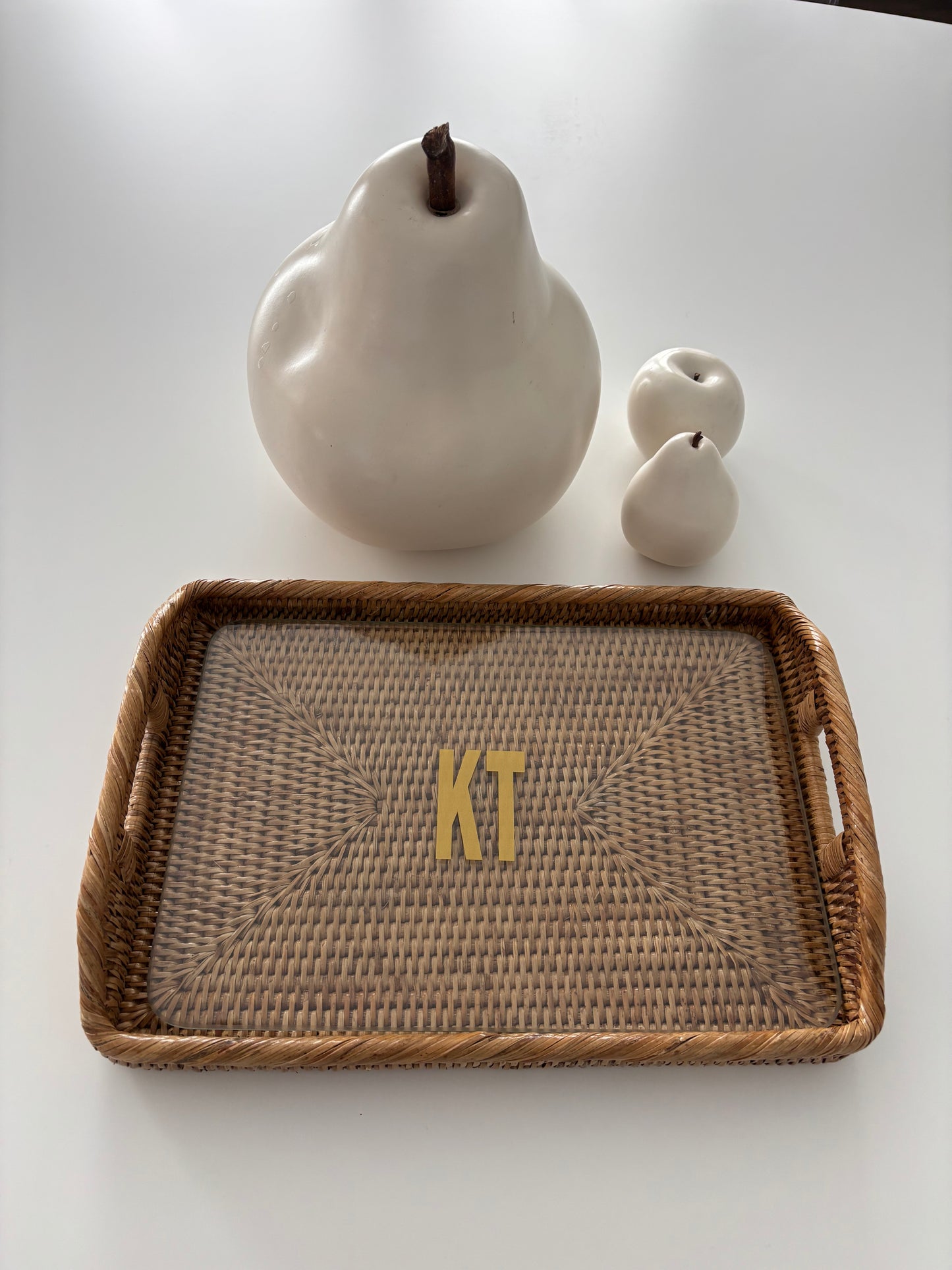 Pesonalized 14"x10"x1" tray with glass insert - smaller size