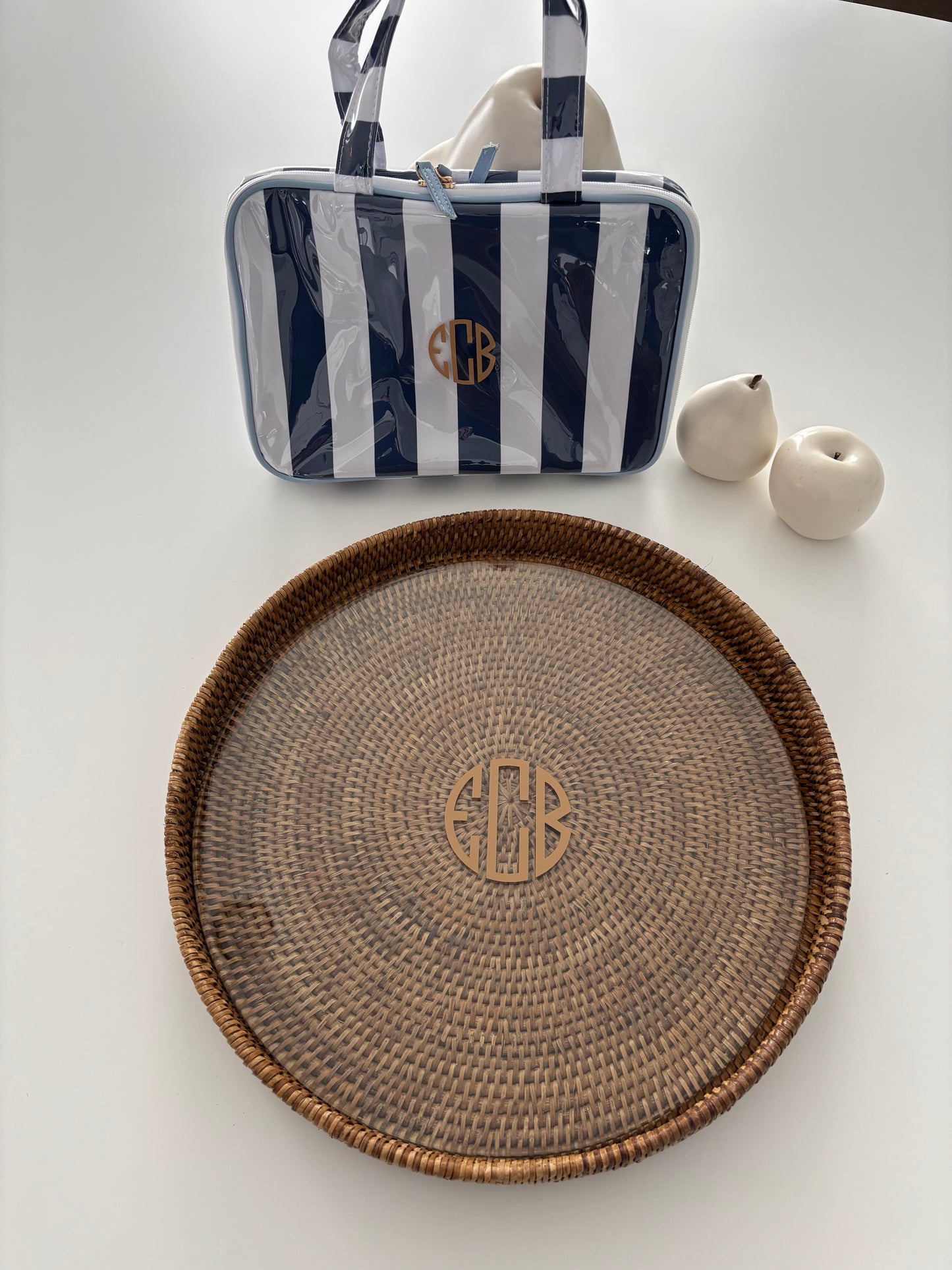 Personalized 16" x 2" round rattan tray with glass insert