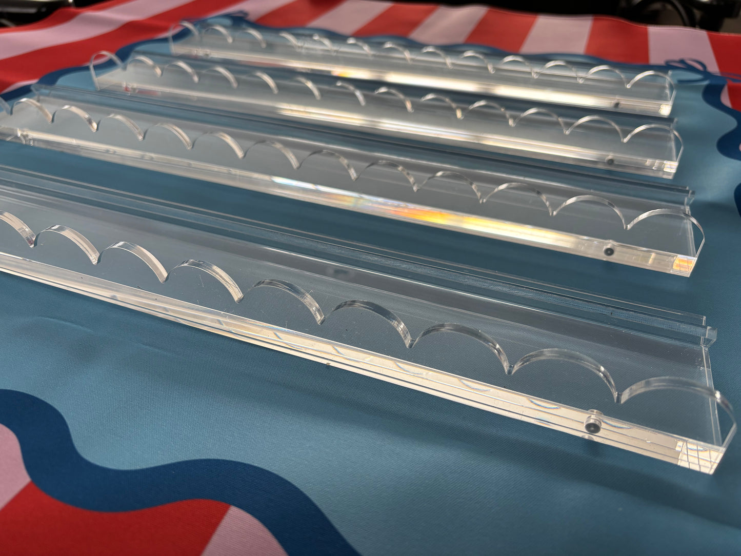 Clear acrylic 17.5" scalloped edge mahjong racks- set of 4