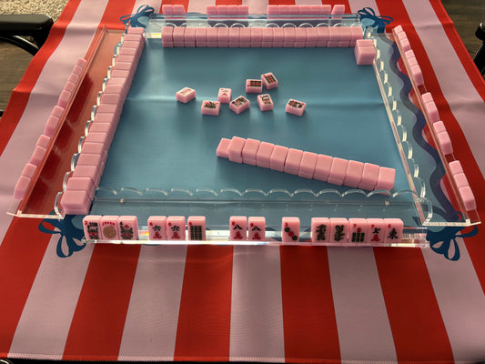 Clear acrylic 17.5" scalloped edge mahjong racks- set of 4