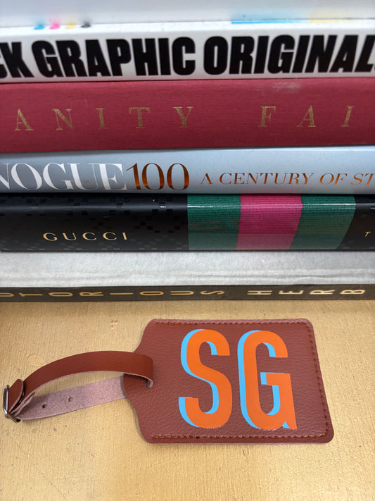 Personalized leather luggage tag brown with 2 letter monogram