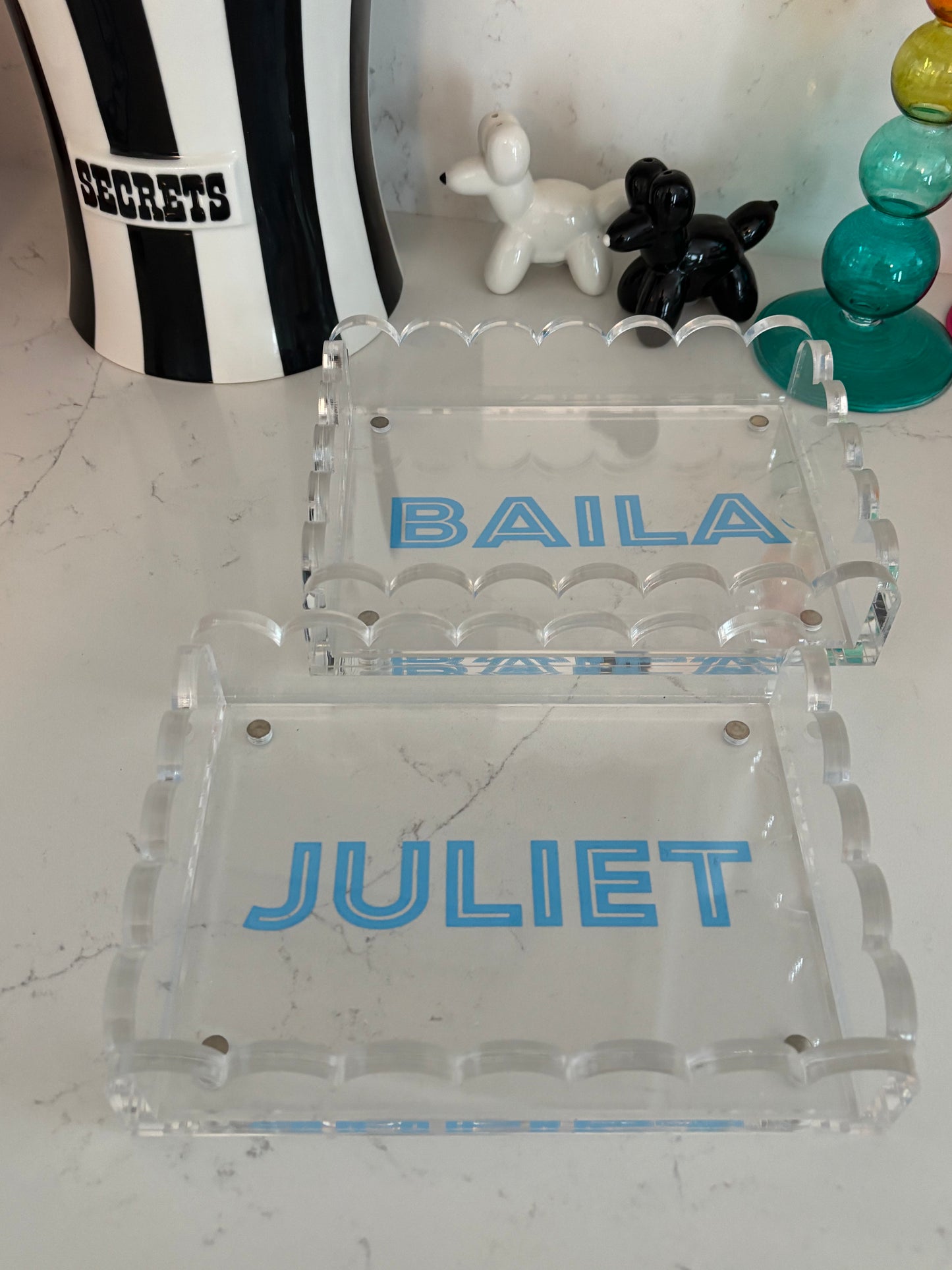 Personalized 5” x 7” clear acrylic scalloped edge tray - your name