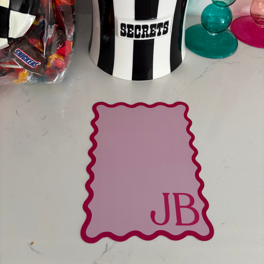 Personalized pink scalloped mahjong shuffler/mixer