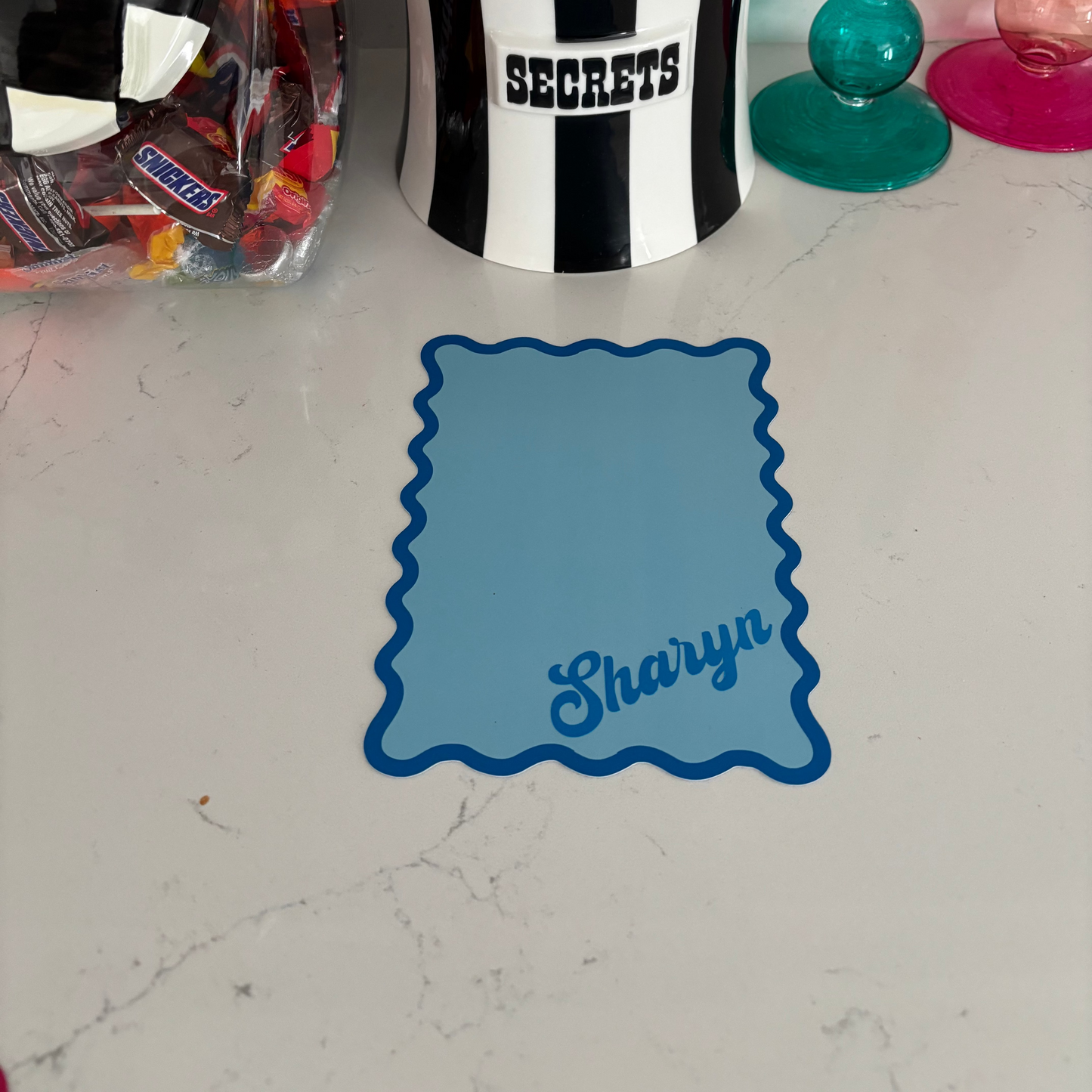 Personalized blue scalloped mahjong shuffler/mixer