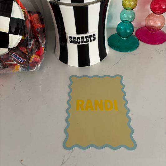 Personalized yellow. scalloped mahjong shuffler/mixer