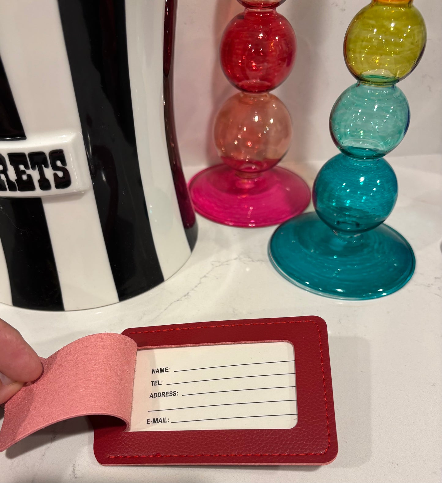 Personalized leather luggage tag
