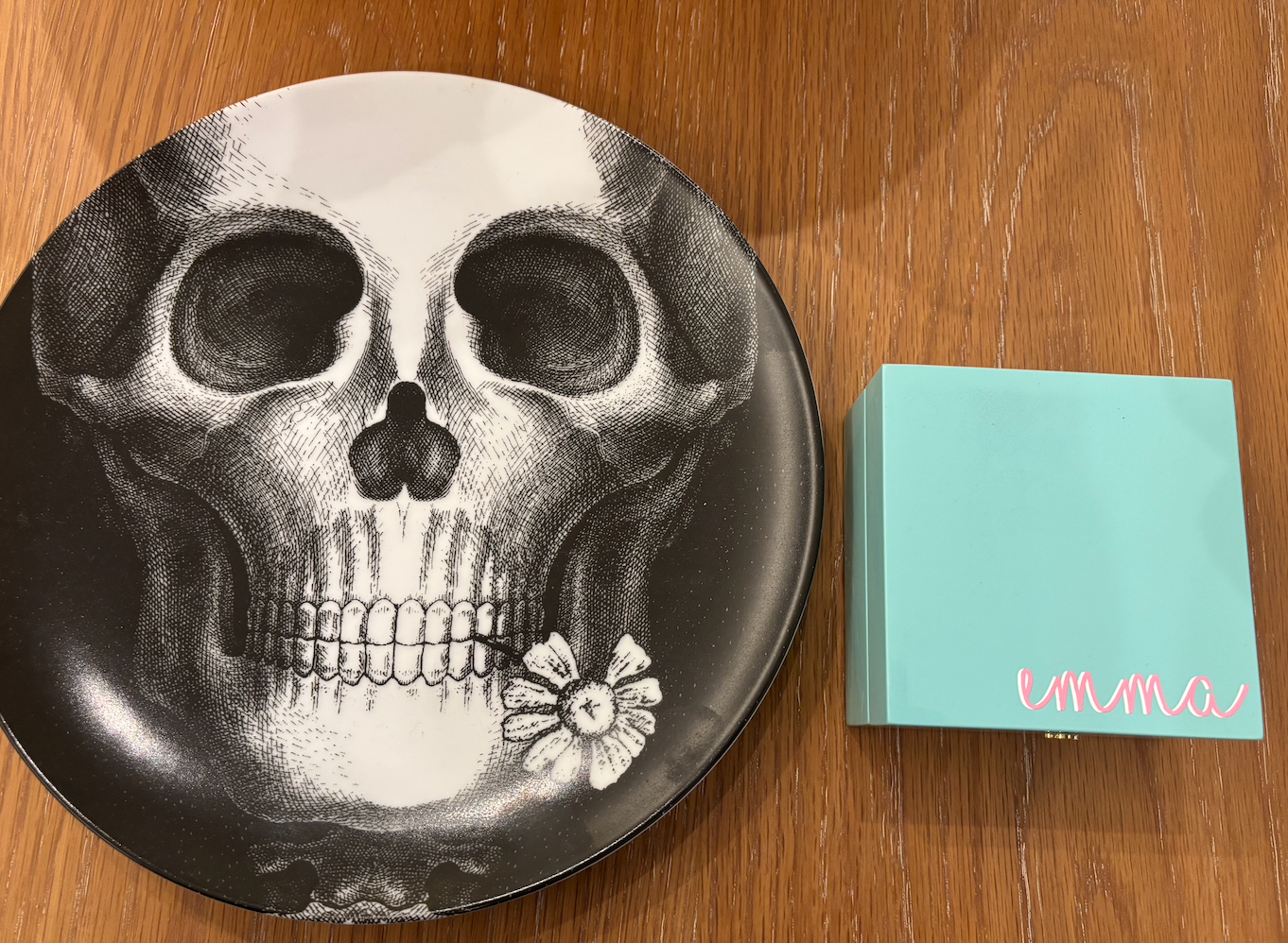 Personalized  4" x 4" bright turquoise keepsake box -modern monogram or name
