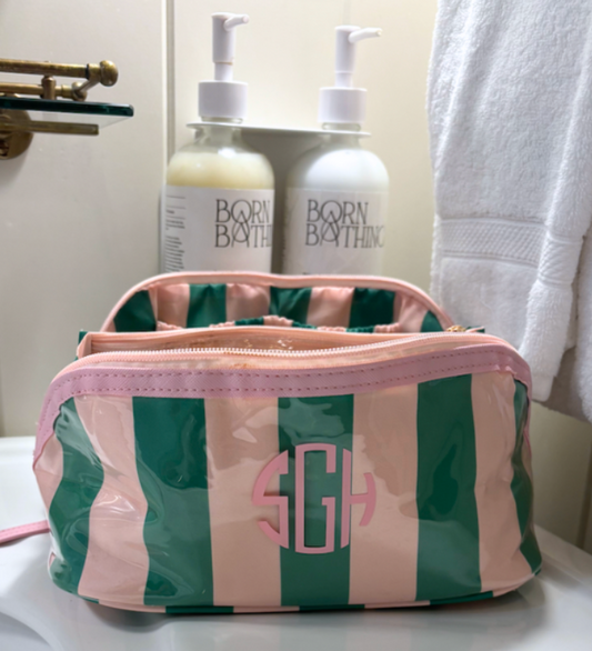 Personalized coated travel makeup bag with 3 compartments - pink/ green