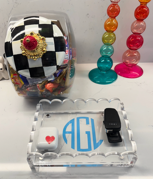 Personalized 5” x 7” clear acrylic scalloped edge tray - modern monogram