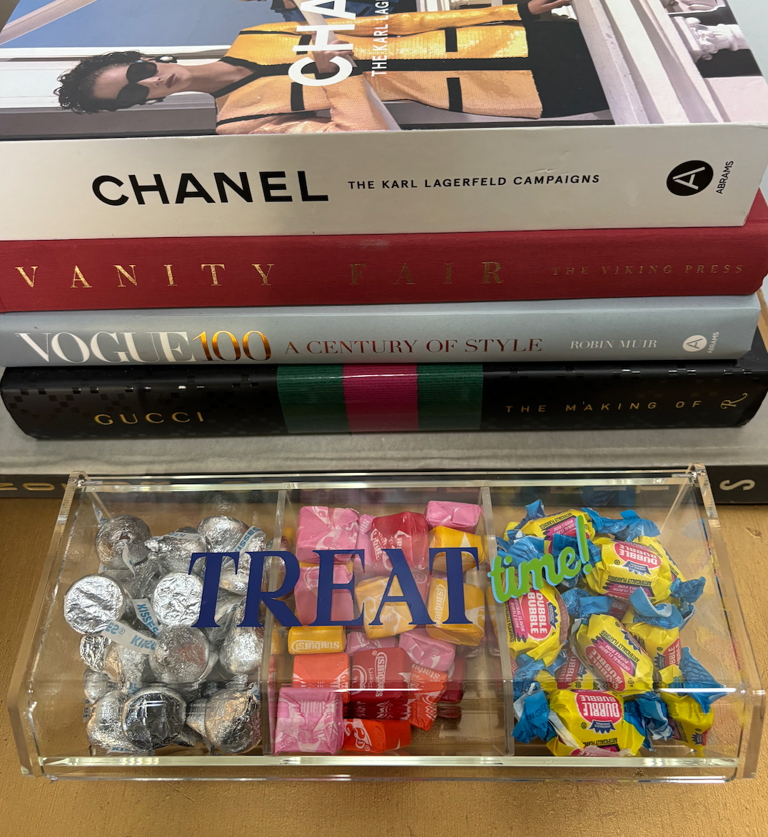 acrylic 3 compartment TREAT TIME box (candy included)