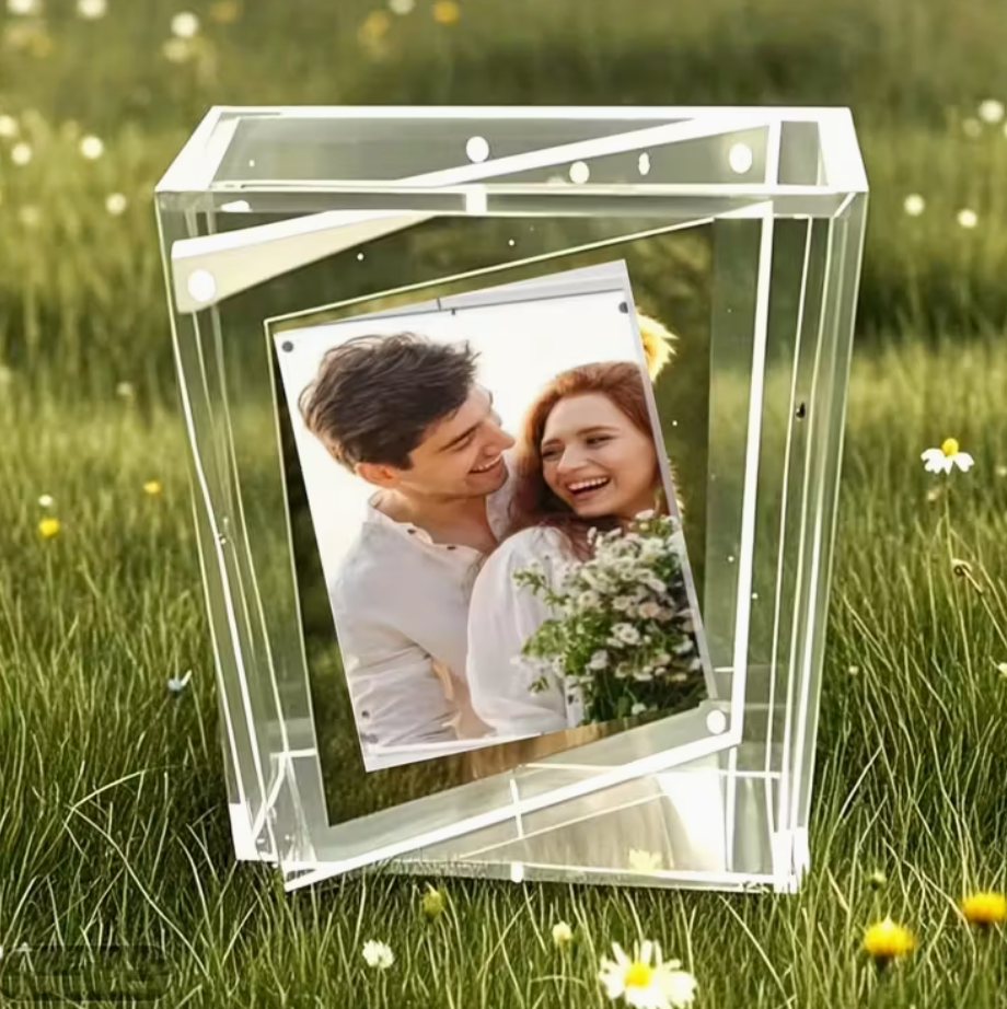 Personalized 5" x 7" clear swivel acrylic magnetic frame