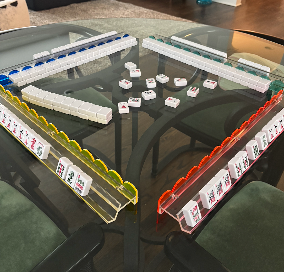 multi color acrylic 18.5" scalloped edge transparent mahjong racks- set of 4