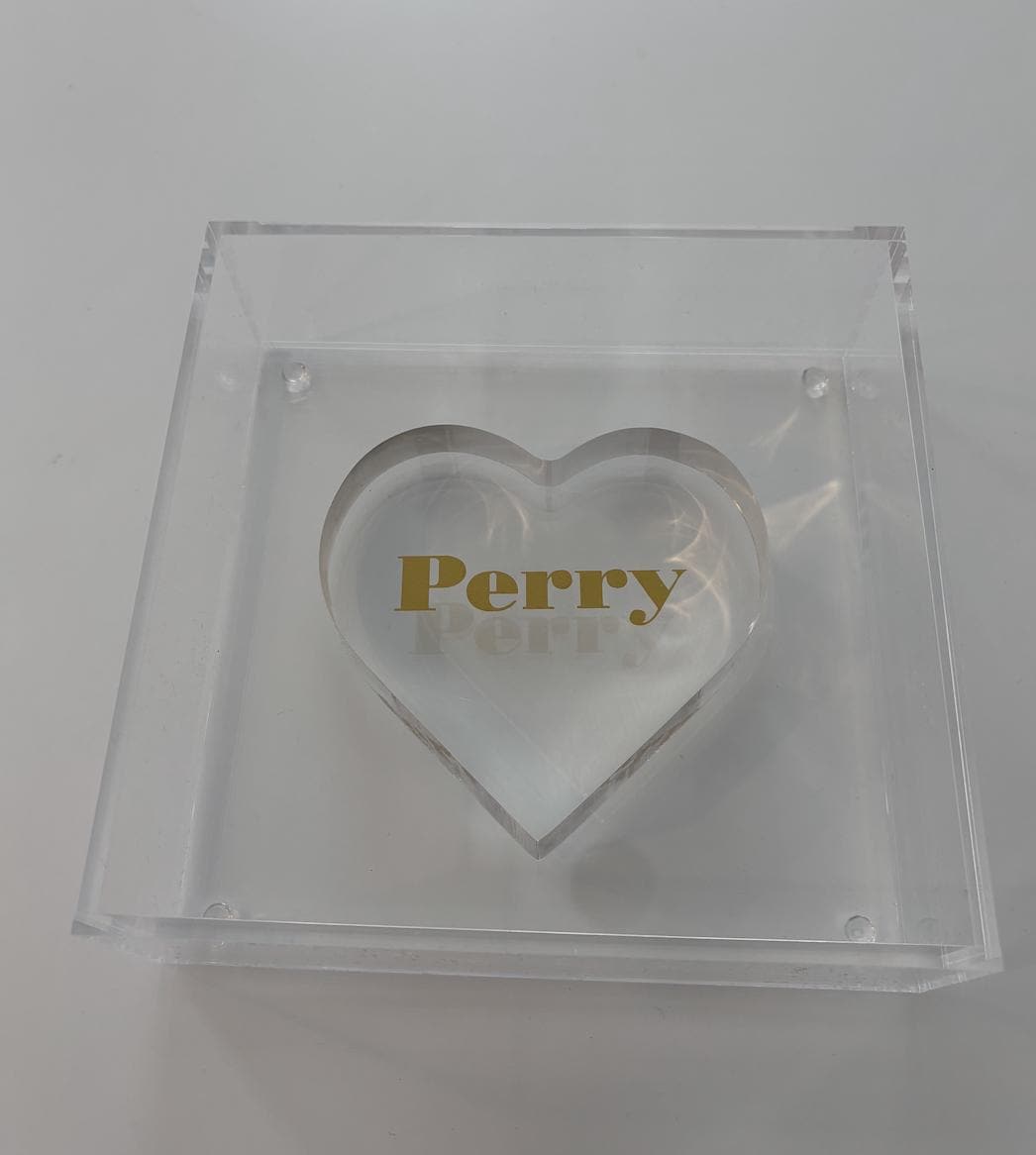 6.5” x 6.5” acrylic luncheon napkin holder with personalized acrylic heart weight